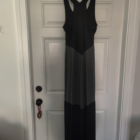 Monteau maxi dress Size Large - Picture 3 of 5